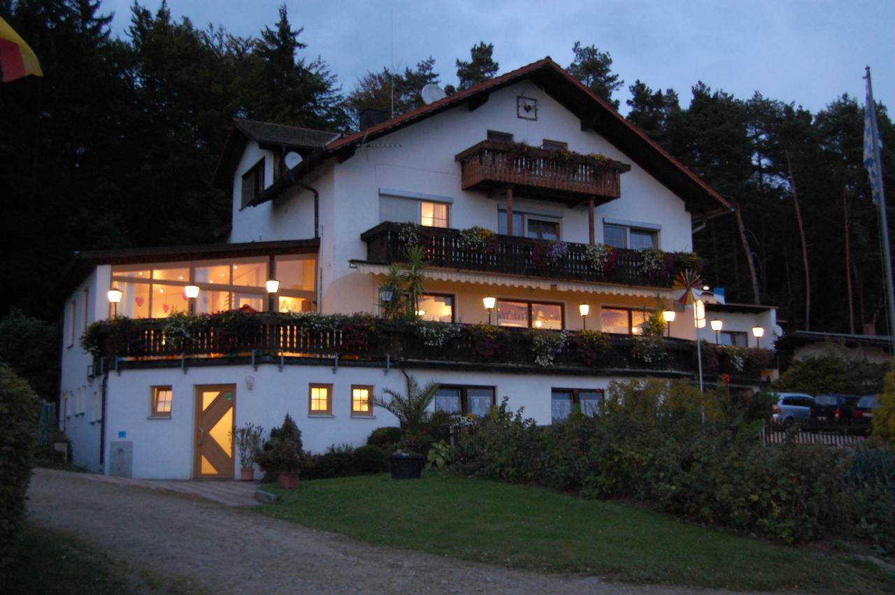 Landhotel Waldesruh 푸어트 임 발트 외부 사진